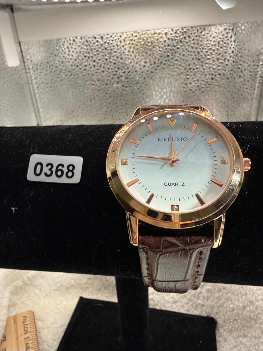 Rose Gold-toned Case Brown Leather Strap Men's Quartz Watch
